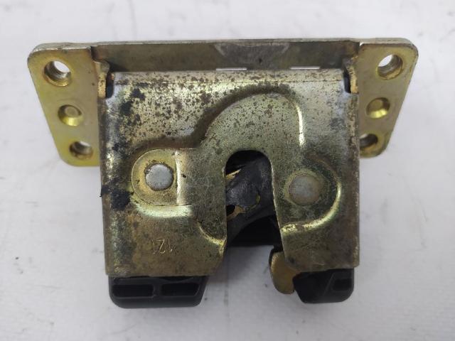 Zamek klapy bagażnika (3/5 drzwi tylnych) 90563999 OPEL