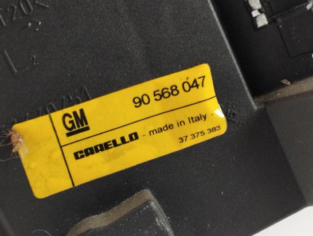 Lampa zespolona tylna lewa 90568047 OPEL