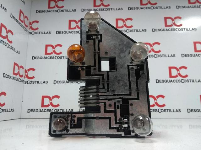 Lampa zespolona tylna lewa 90568047 OPEL