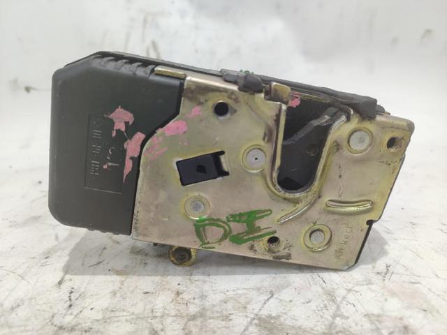 Zamek drzwi przednich lewych 90585021 OPEL