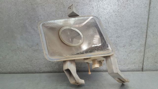 Lampa przeciwmgielna lewa 90585029 OPEL