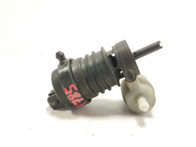 Pompka spryskiwacza szyby przedniej 90585762 OPEL