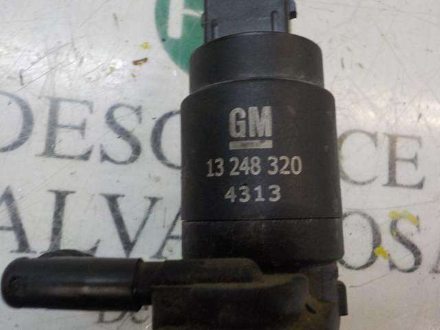 Pompka spryskiwacza szyby przedniej 90585762 OPEL