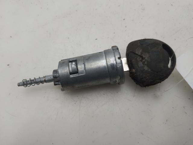 Kostka stacyjki zapłonowej 90589314 OPEL