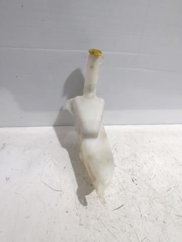 Zbiorniczek spryskiwacza szyb 90589332 OPEL