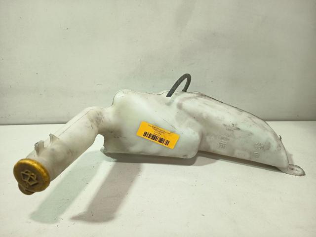 Zbiorniczek spryskiwacza szyb 90589332 OPEL