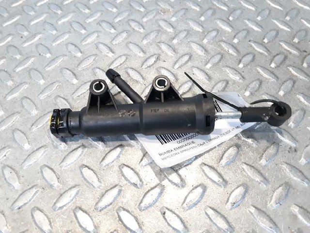 Cylinder sprzęgła główny 9062900212 MERCEDES