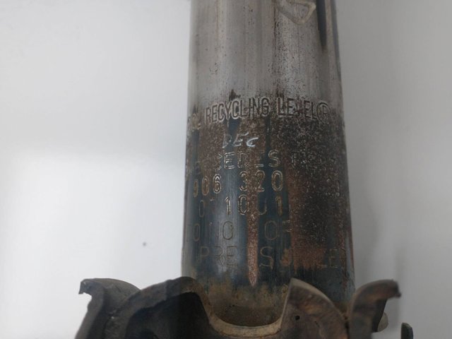 Amortyzator przedni 9063204430 VAG