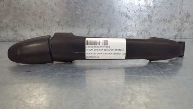 Uchwyt zewnętrznej klamki drzwi przesuwnej prawej 9067601234 MERCEDES