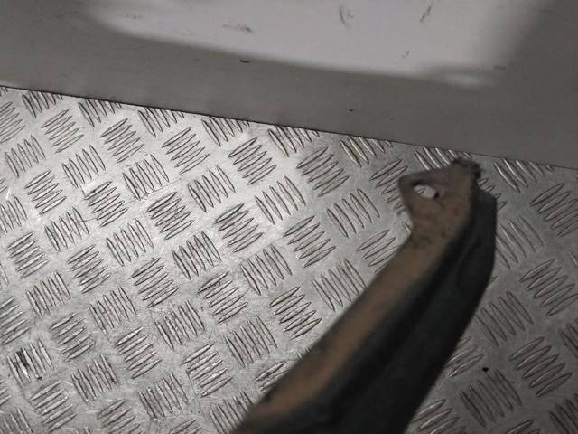 Zderzak przedni 90688005709B51 MERCEDES