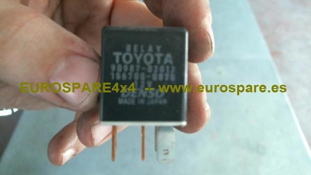 Przekaźnik wentylatora 9098702012 TOYOTA