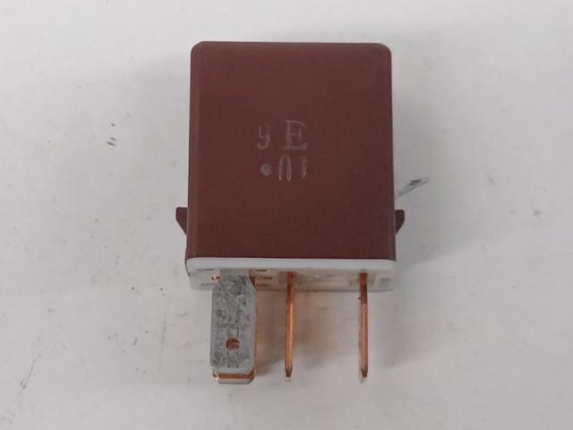 9098704004 Toyota