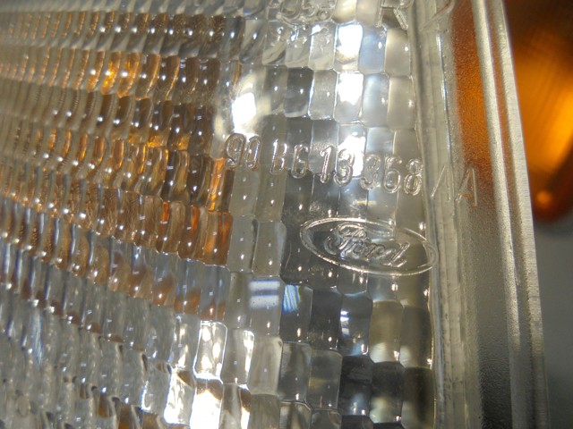 Kierunkowskaz prawy Ford Sierra 2 GBC,GBG