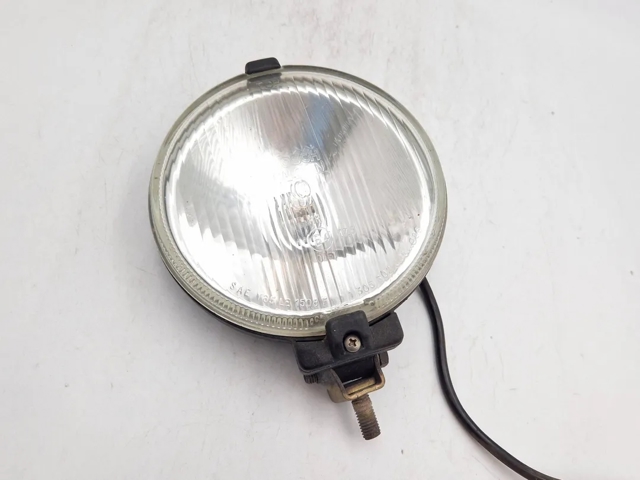 Kupić Lampa przeciwmgielna lewa/prawa Opel Frontera  5MWL4 w dobrej cenie