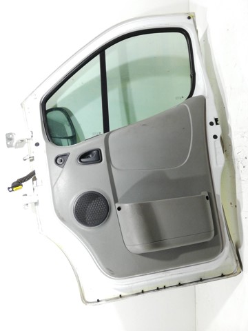 Kupić  Vivaro  J7
