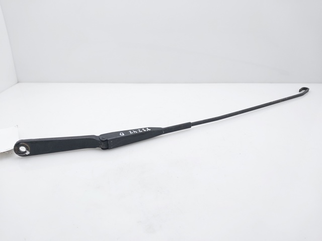 Ramię wycieraczki szyby przedniej 91165491 OPEL