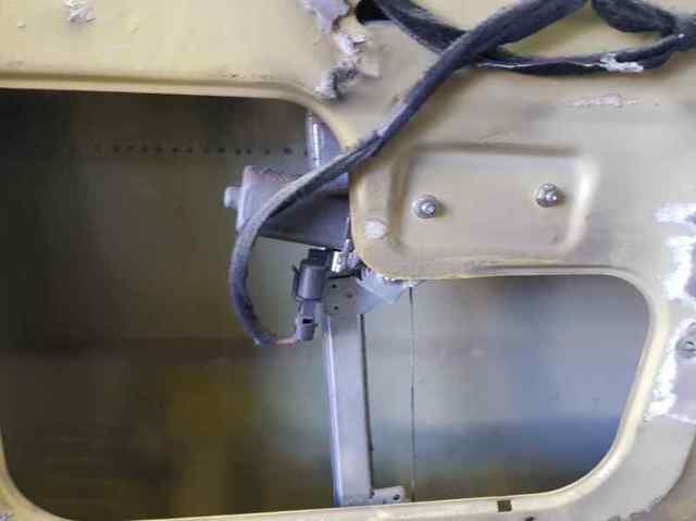 Mechanizm podnoszenia szyby drzwi przednich lewych 91165704 OPEL