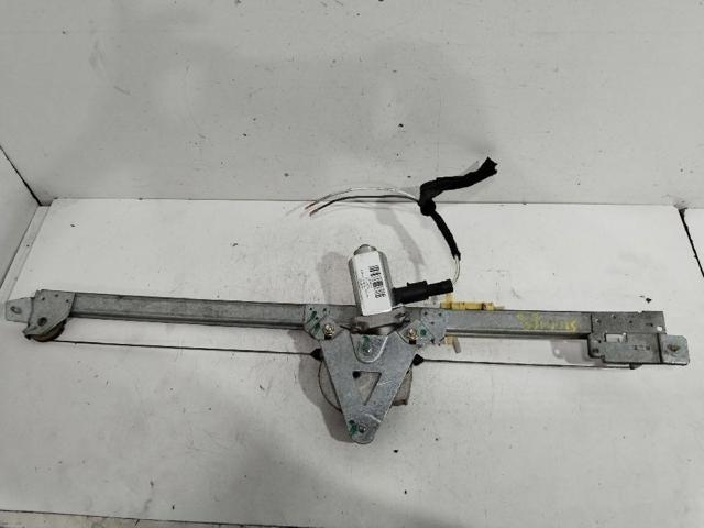 Mechanizm podnoszenia szyby drzwi przednich prawych 91165705 NISSAN