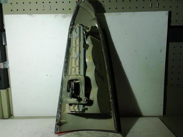 Lampa zespolona tylna prawa 9117211 OPEL