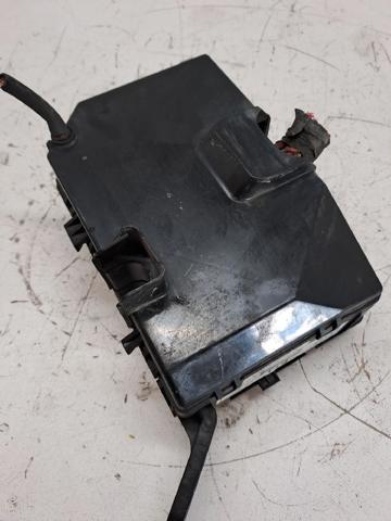 Skrzynka bezpieczników Hyundai Tucson 1 JM