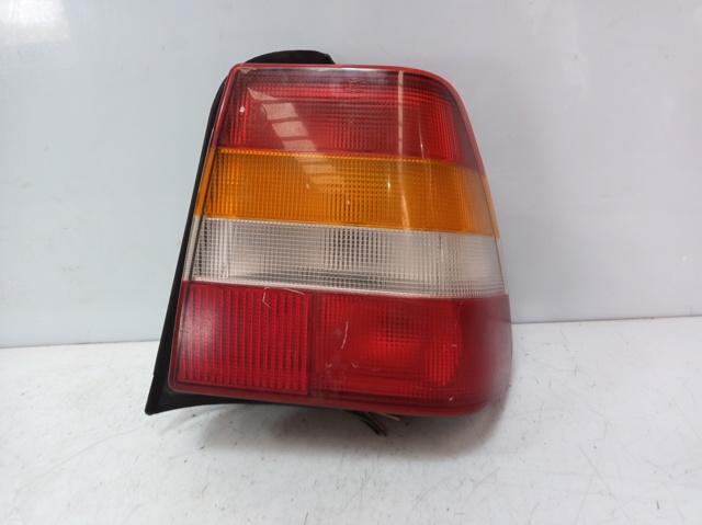 Kupić Lampa zespolona tylna prawa Saab 9000   w dobrej cenie