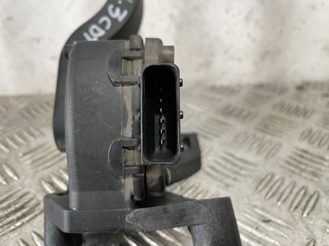 Pedał przyspieszenia (gazu) 9129423 OPEL