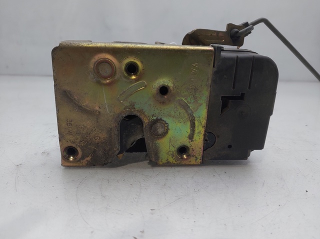 Zamek drzwi przednich lewych 9135H2 PEUGEOT