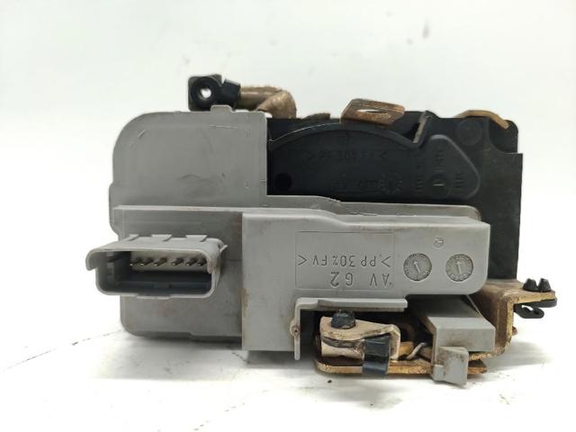 Zamek drzwi przednich lewych 9135H2 PEUGEOT