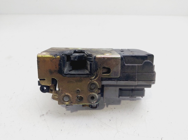 Zamek drzwi przednich lewych 9135H3 PEUGEOT