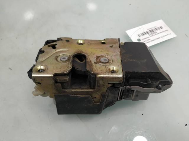 Zamek drzwi przednich lewych 9135H5 PEUGEOT