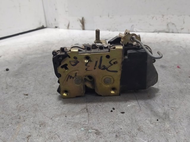 Zamek drzwi przednich lewych 9135H5 PEUGEOT