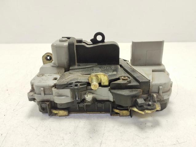 Zamek drzwi przednich lewych 9135H5 PEUGEOT