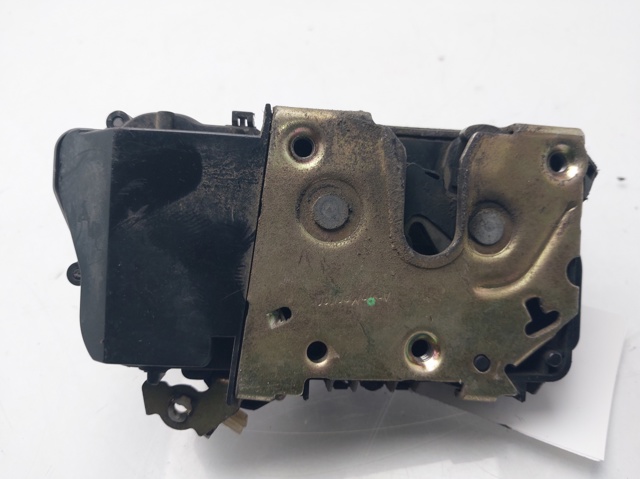 Zamek drzwi przednich lewych 9135H5 PEUGEOT