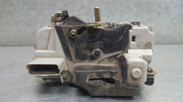 Zamek drzwi przednich lewych 9135H5 PEUGEOT