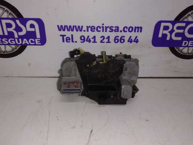 Zamek drzwi przednich lewych 9135H5 PEUGEOT