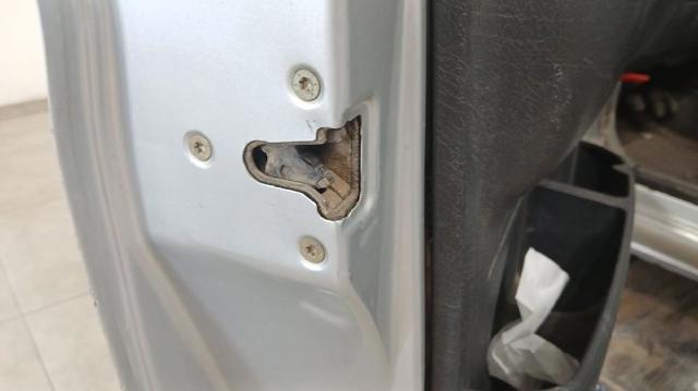 Zamek drzwi przednich lewych 9135H6 PEUGEOT