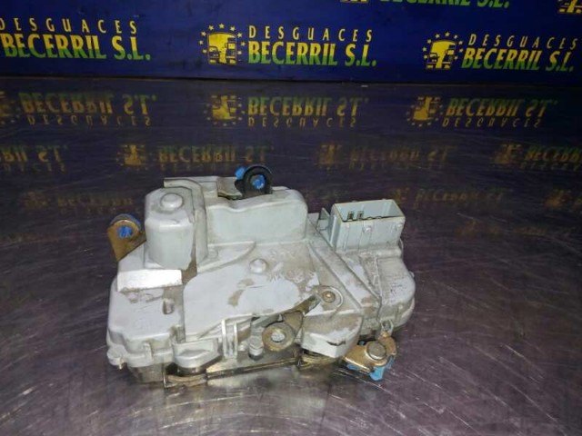 Zamek drzwi przednich lewych 9135H6 PEUGEOT