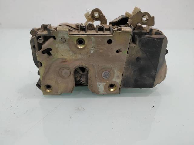 Zamek drzwi przednich lewych 9135J1 PEUGEOT
