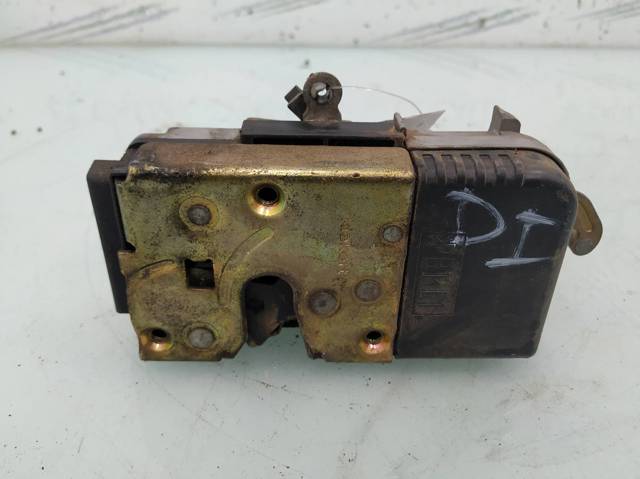 Zamek drzwi przednich lewych 9135L4 PEUGEOT