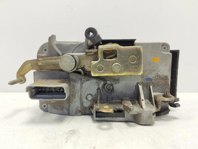 Zamek drzwi przednich lewych 9135L4 PEUGEOT