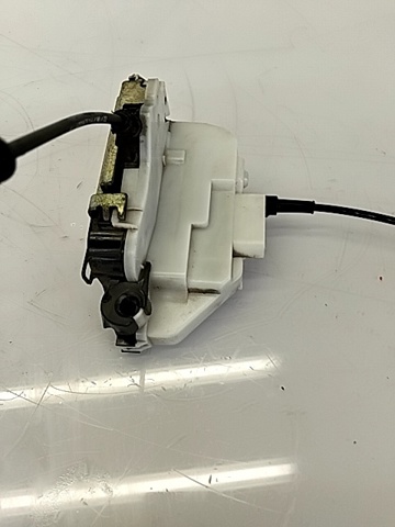 Zamek drzwi przednich lewych Citroen C3 1 FC