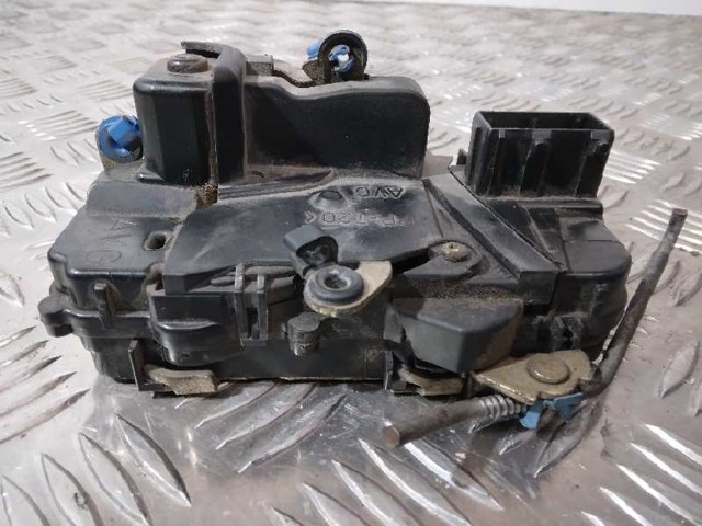 Zamek drzwi przednich lewych 9135P1 PEUGEOT