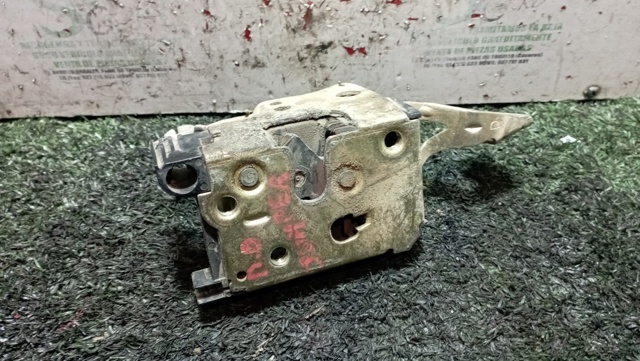 Zamek drzwi przednich prawych 9136A7 PEUGEOT