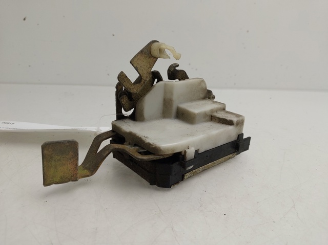 Zamek drzwi przednich prawych 9136A7 PEUGEOT