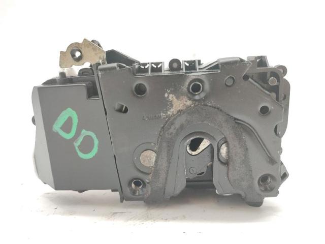 Zamek drzwi przednich prawych 9136H3 PEUGEOT
