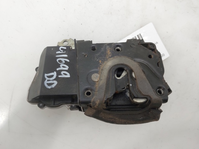 Zamek drzwi przednich prawych 9136H3 PEUGEOT