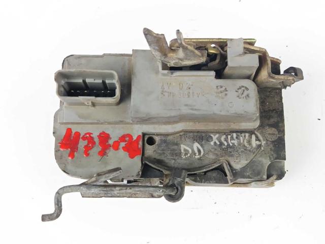 Zamek drzwi przednich prawych 9136J2 PEUGEOT