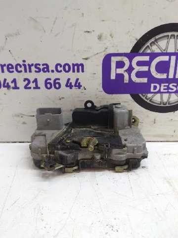 Zamek drzwi przednich prawych 9136J3 PEUGEOT
