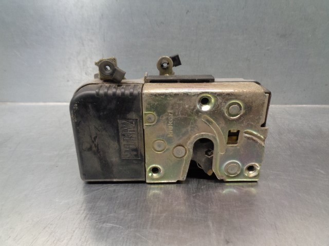 Zamek drzwi przednich prawych 9136J6 PEUGEOT