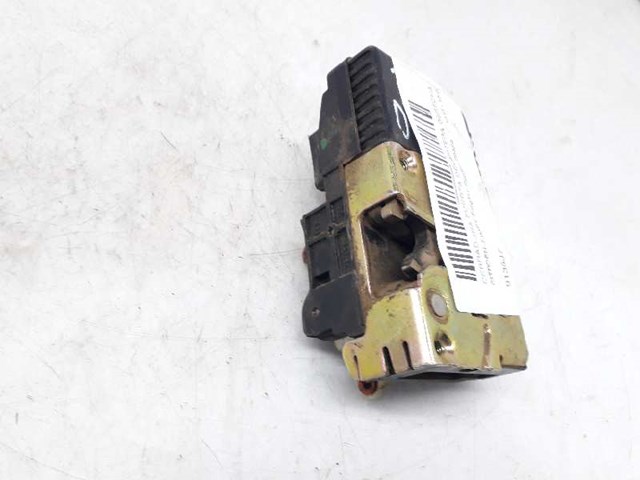 Zamek drzwi przednich prawych 9136J7 PEUGEOT